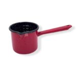 Μπρίκι εμαγιέ 600ml κόκκινο με διαβάθμιση μέτρησης και εργονομική λαβή, ιδανικό για ελληνικό καφέ και ροφήματα-klarakis